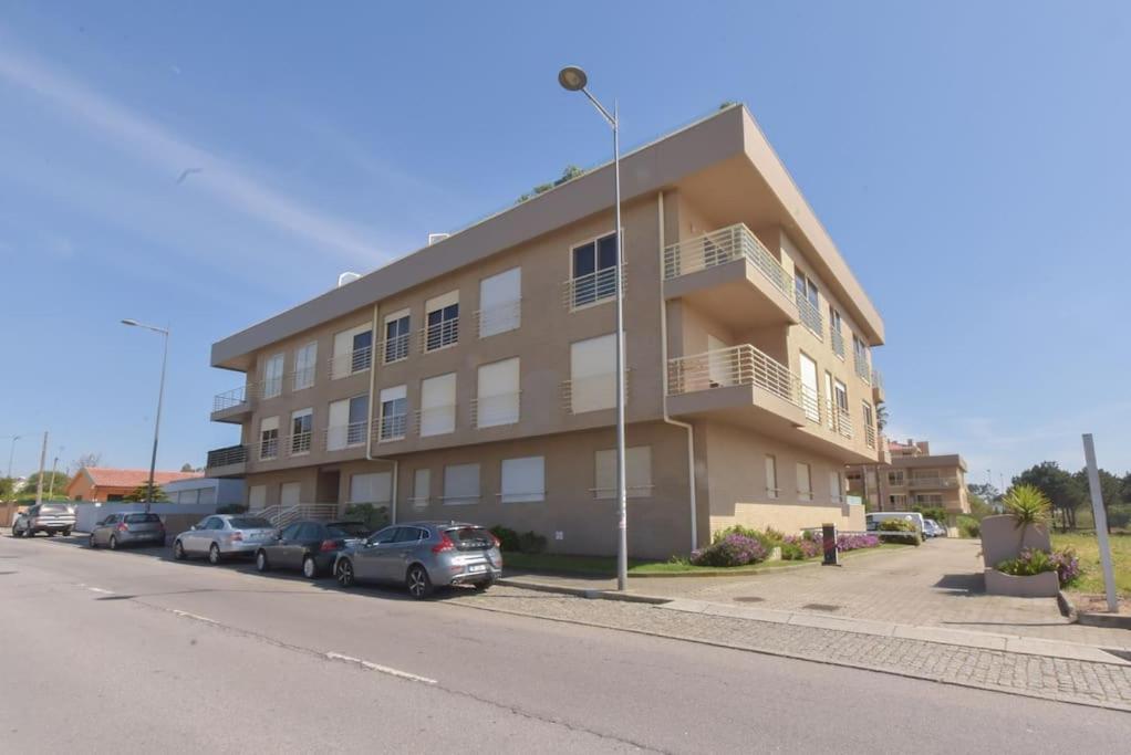 Rocha'S Apartment Remodelado! Na Praia Com Terraco Vila Nova de Gaia Exterior foto